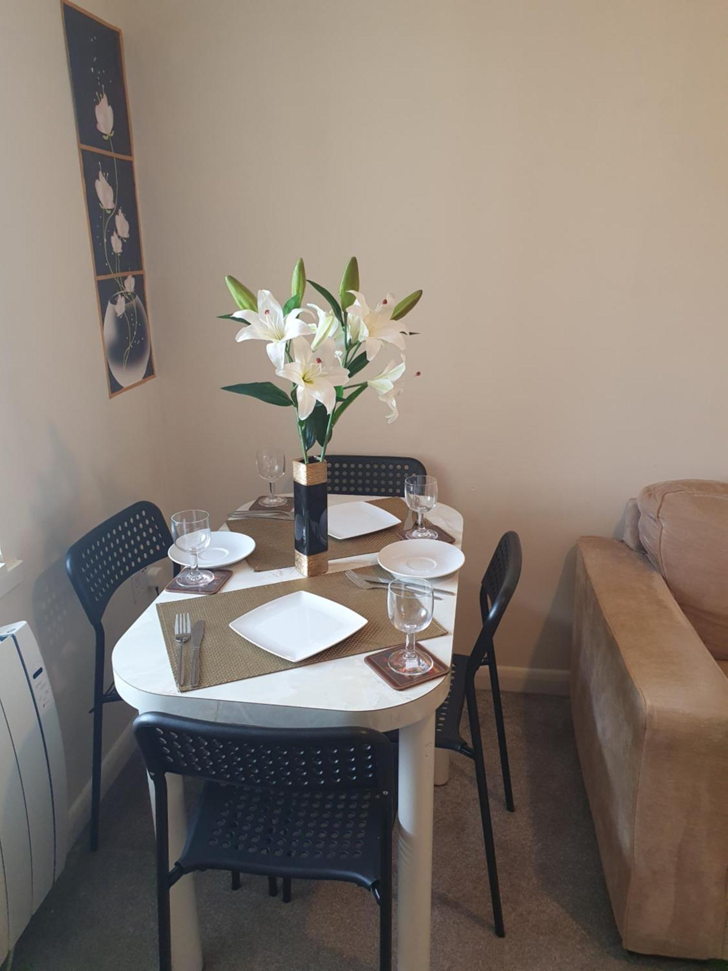 Lovely 1Bedrood Apartment Guildford Zewnętrze zdjęcie