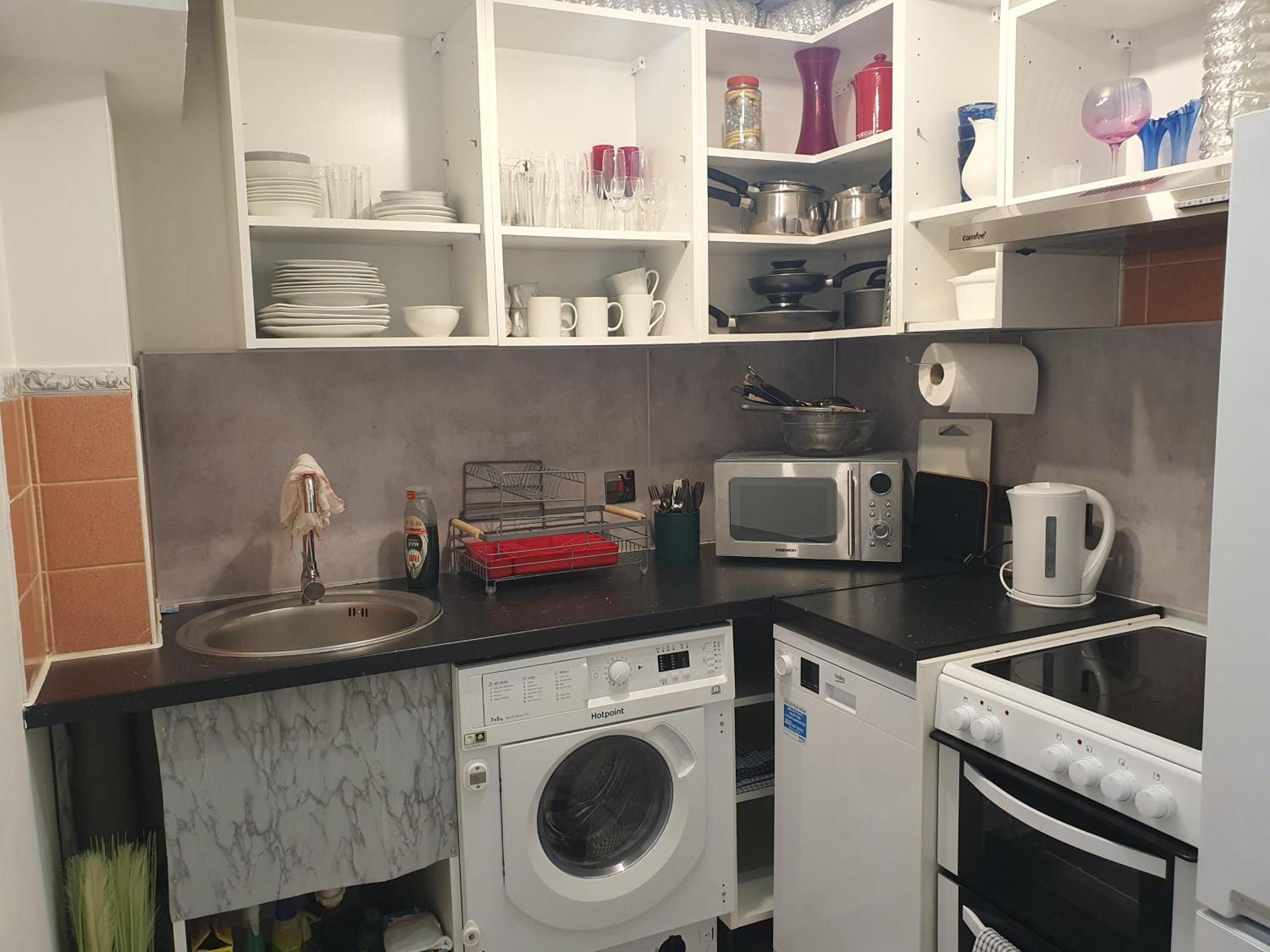 Lovely 1Bedrood Apartment Guildford Zewnętrze zdjęcie