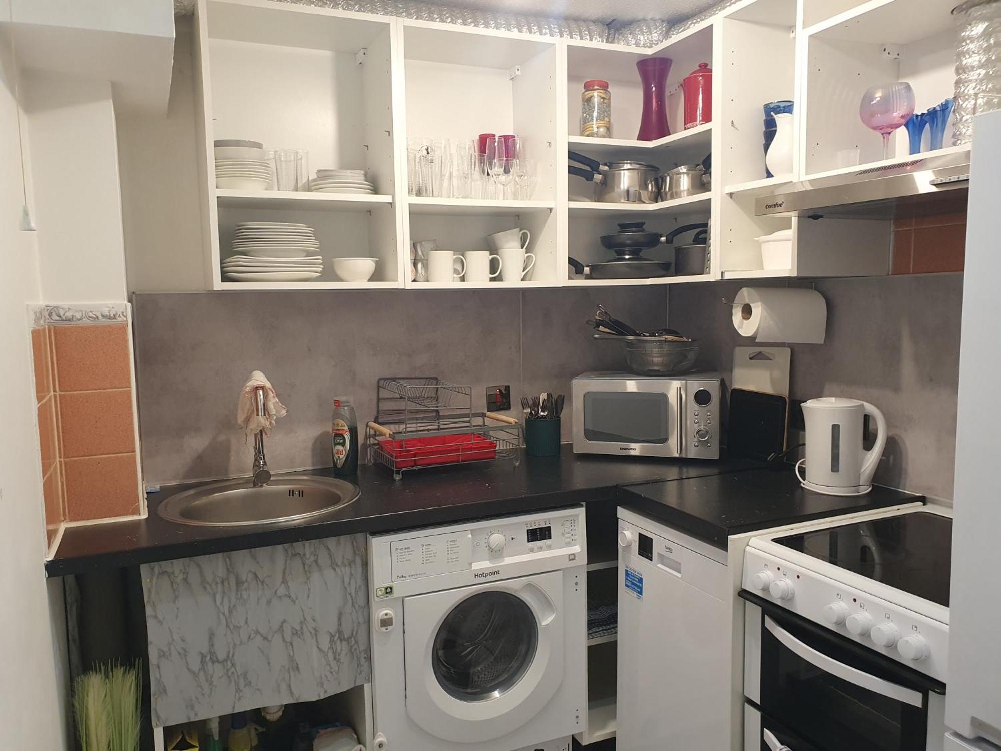 Lovely 1Bedrood Apartment Guildford Zewnętrze zdjęcie