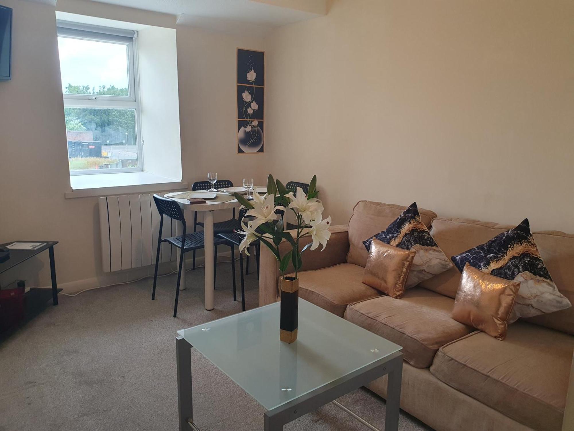 Lovely 1Bedrood Apartment Guildford Zewnętrze zdjęcie