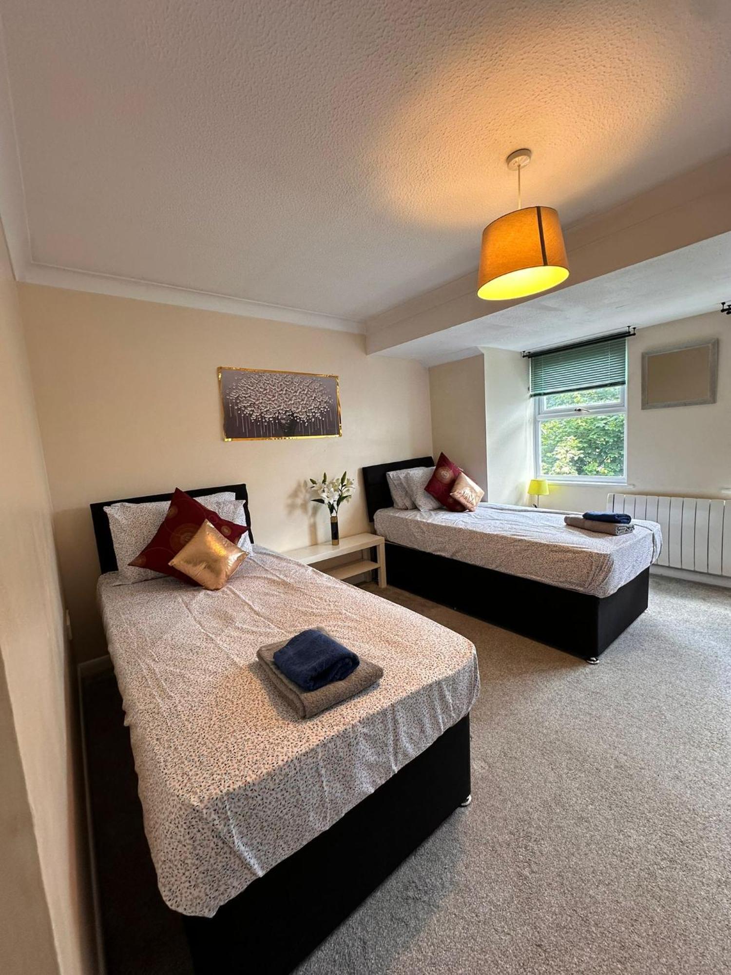Lovely 1Bedrood Apartment Guildford Zewnętrze zdjęcie