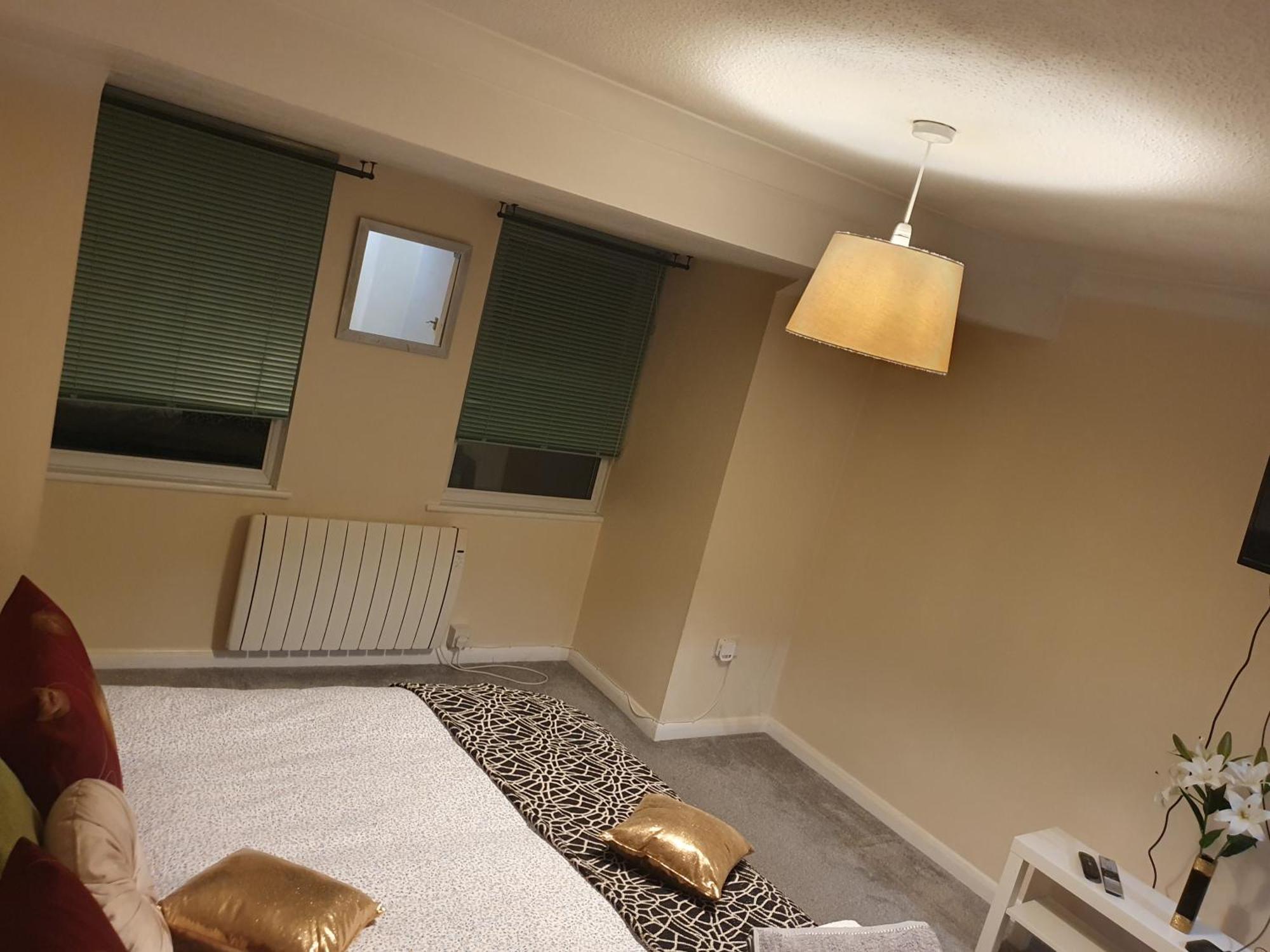 Lovely 1Bedrood Apartment Guildford Zewnętrze zdjęcie