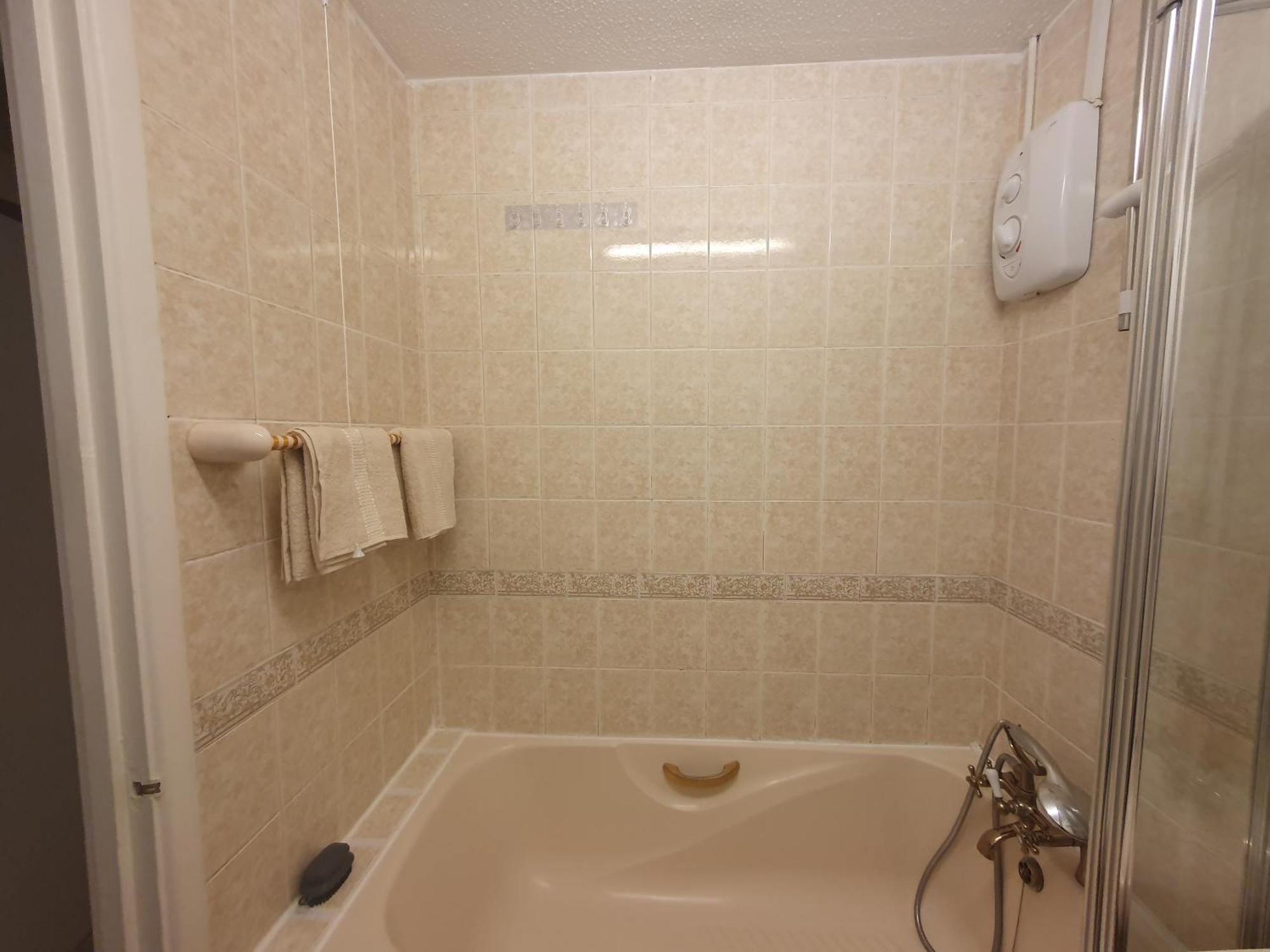 Lovely 1Bedrood Apartment Guildford Zewnętrze zdjęcie